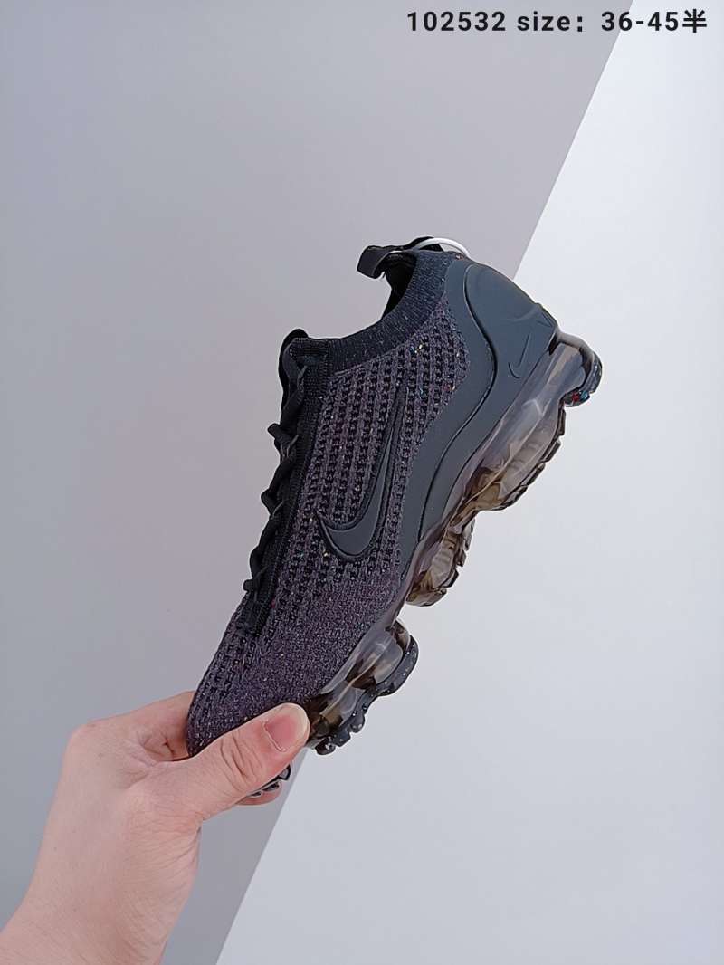 air cushioned running shoe flyease 