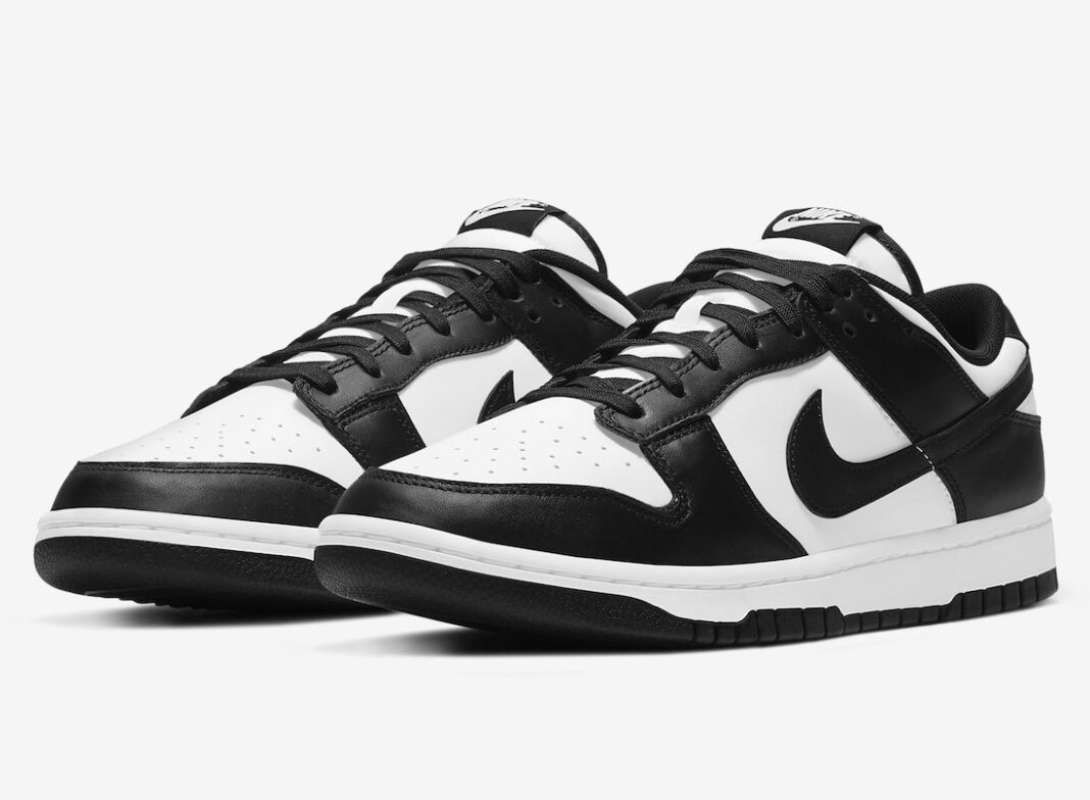 all black low dunks