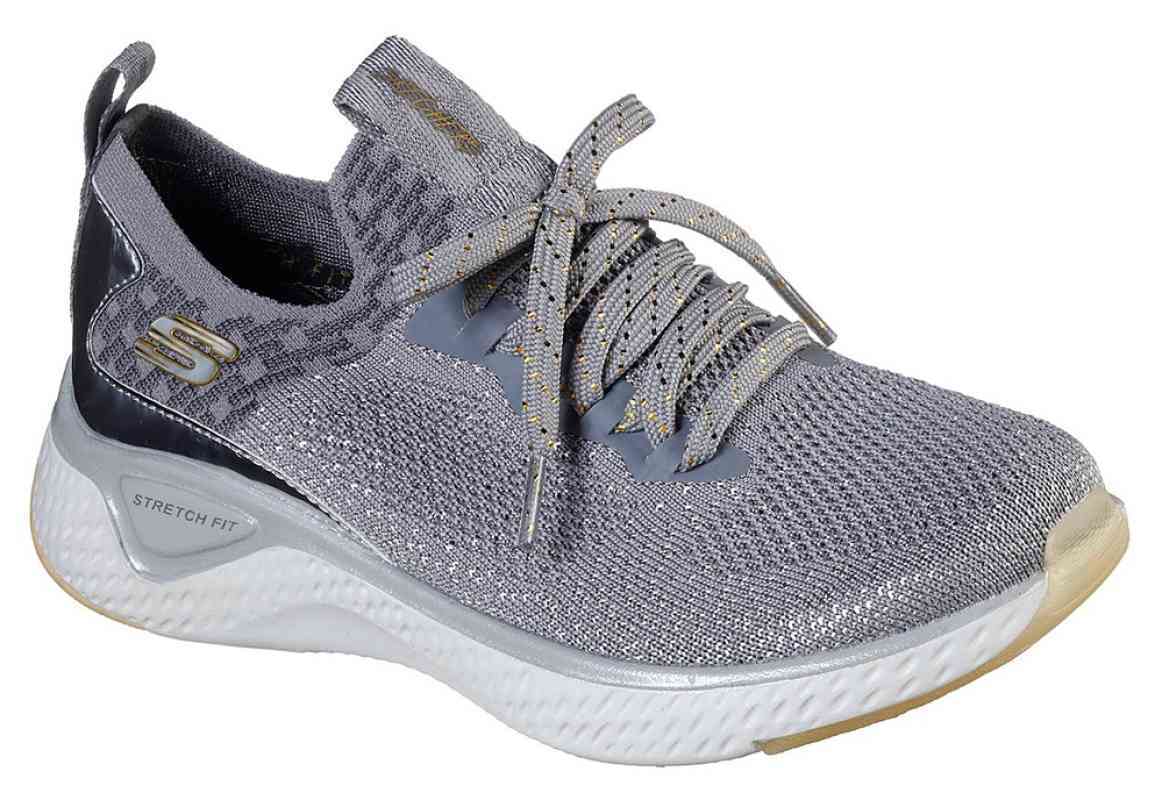 SEPATU WANITA SKECHERS SOLAR FUSE 