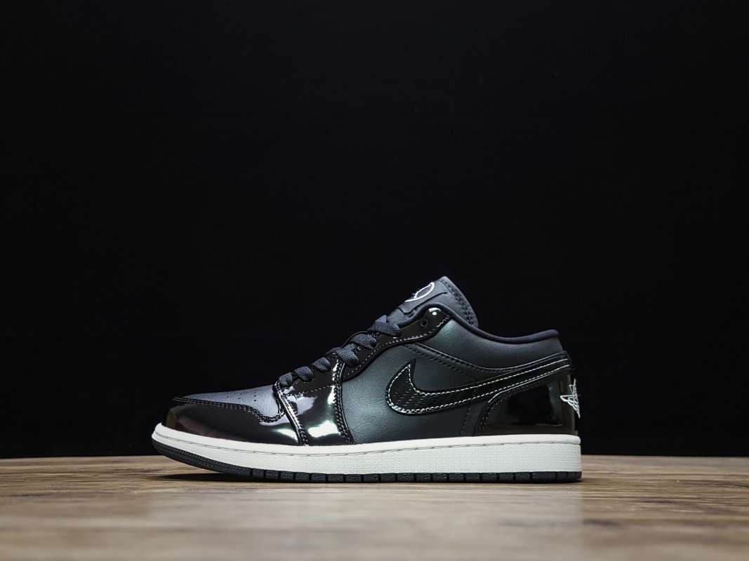 NIKE AIR JORDAN AJ1 Joe 