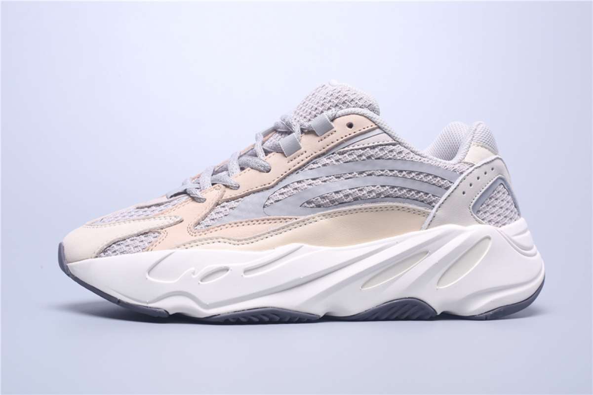 running shoes under 700