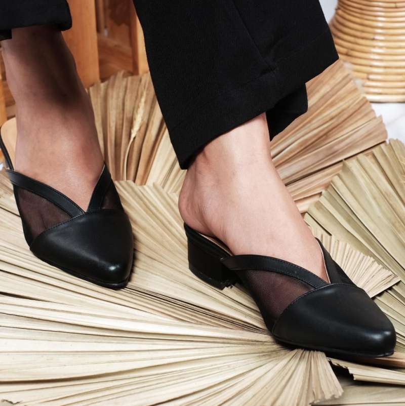 Party Wear Women's No Heel Shoes Buy Mochi Women Antique-Gold - Main Image