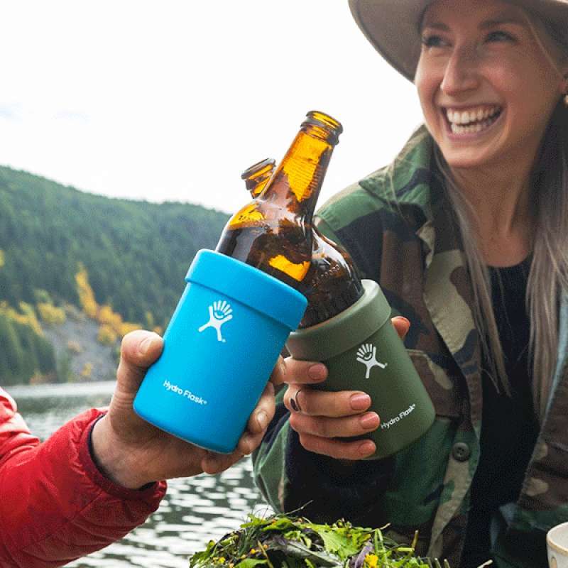 https://www.static-src.com/wcsstore/Indraprastha/images/catalog/full//106/MTA-48715459/hydro_flask_hydro_flask_cooler_cup_12_oz_-_laguna_full05_oi2tpcy5.jpg