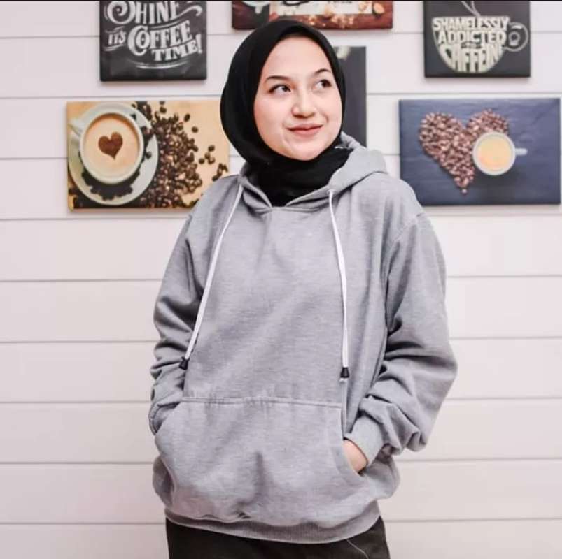 Sweater hoodie wanita new arrivals