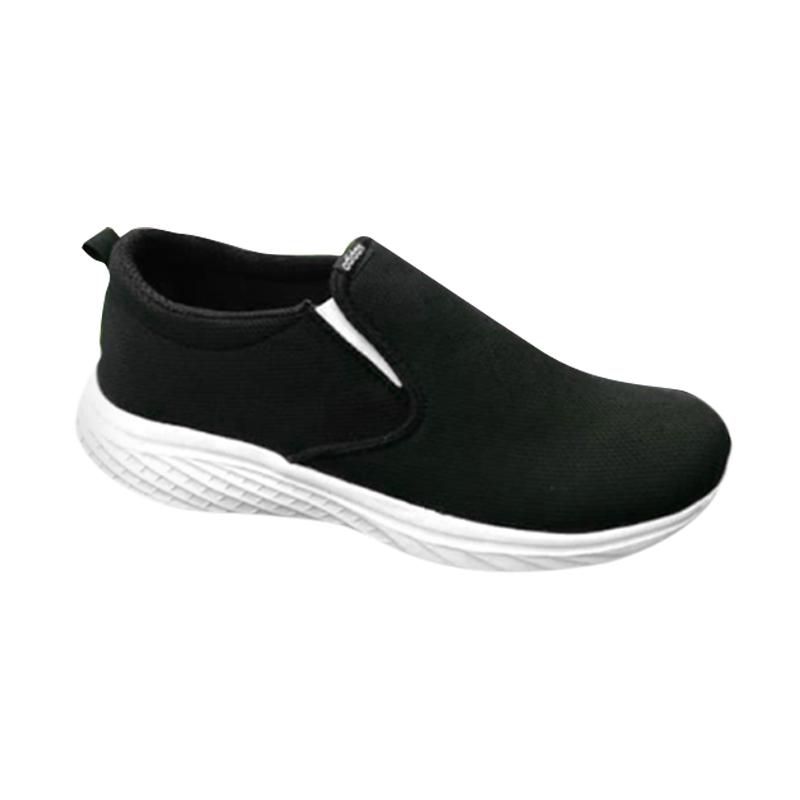 adidas slip on shoes mens