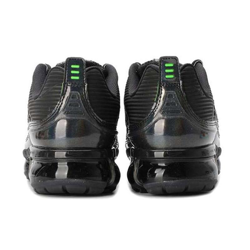 air vapormax 360 green strike