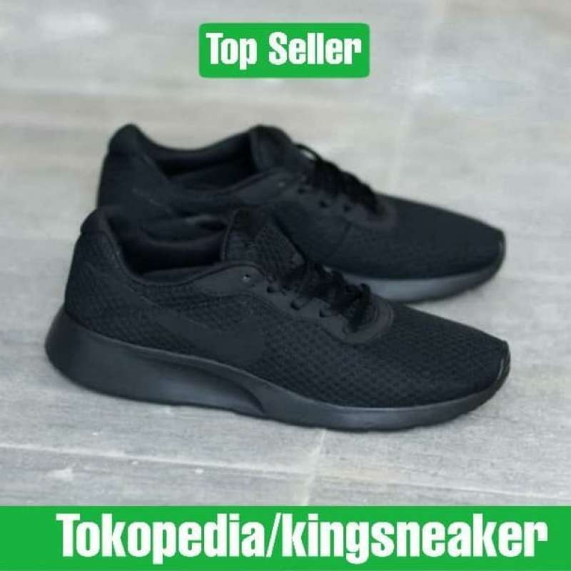 Jual SEPATU NIKE TANJUN FULL BLACK ORIGINAL di Seller selia shop