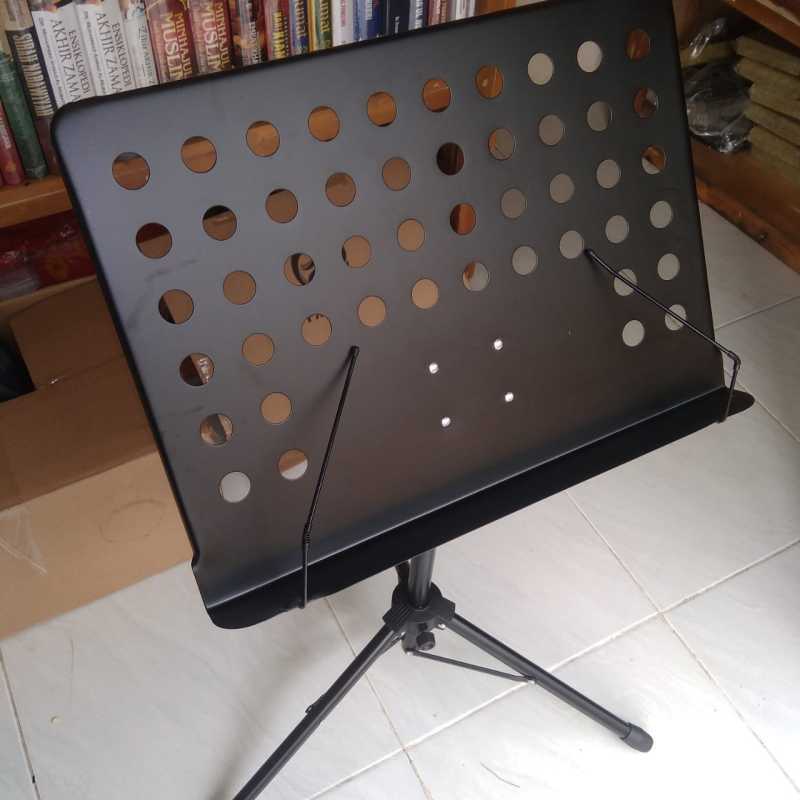 Jual Standing Al Quran Tripod Meja Penyangga Al Quran Shalat Dan Rehal Rekal Quran Duduk Online November 2020 Blibli