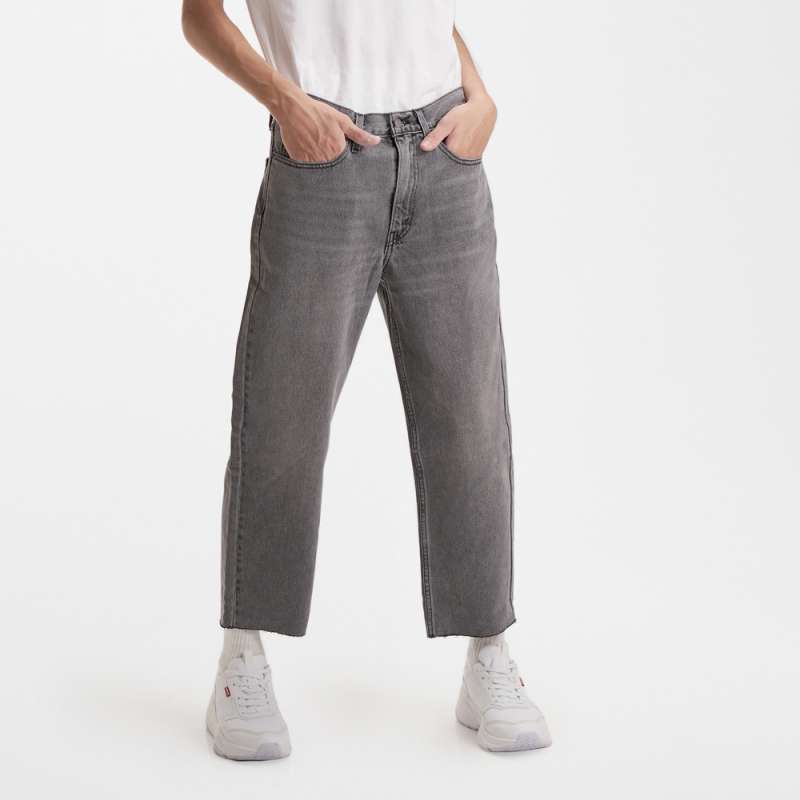 Promo Levi's Stay Loose Denim Crop Dancing King (28997-0005) di Seller  Levi's Men Official Store - Kota Tangerang Selatan, Banten | Blibli