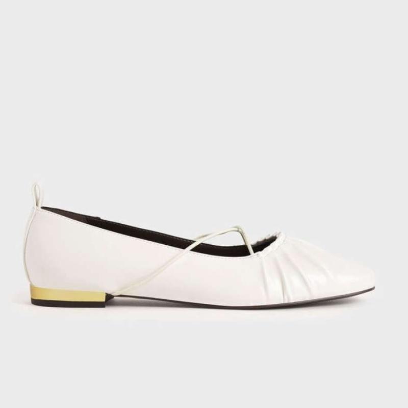 Sandal wanita discount charles and keith