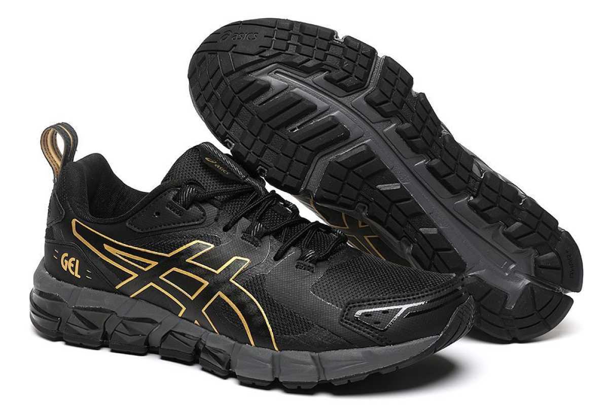 asics cross training shoe