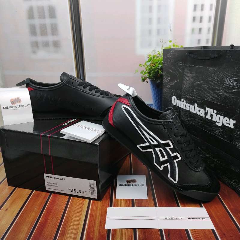 onitsuka tiger givenchy black
