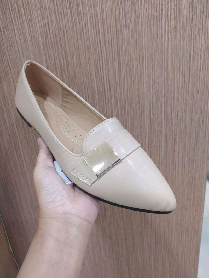 Jual Sepatu Flats Wanita St Yves 1 37 1 Di Seller Qzk Wedoro Kab. Sidoarjo Blibli
