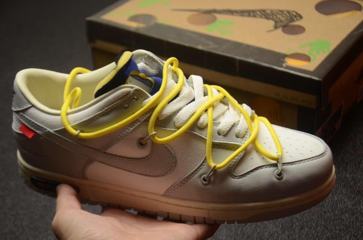 Jual Original Off-White x NIKE SB DUNK Low 27 of 50 OW Collaboration  Dachang DM2- - 45 di Seller Kang Yadong Shop - | Blibli