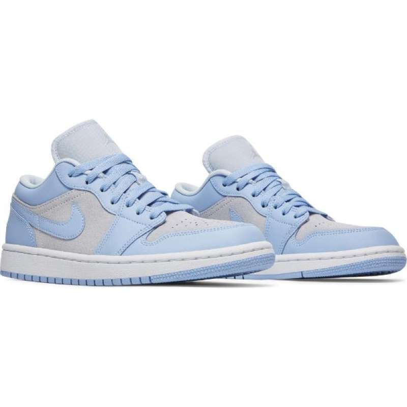 blue nike air jordans womens