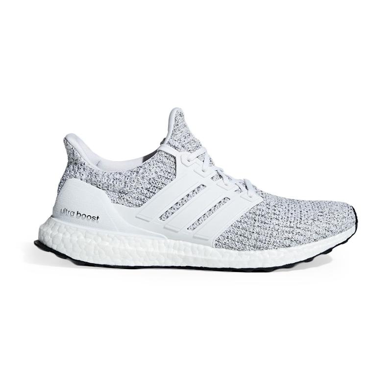 Jual Adidas Ultraboost Men Running Shoes F36155 Online September 2020 Blibli Com