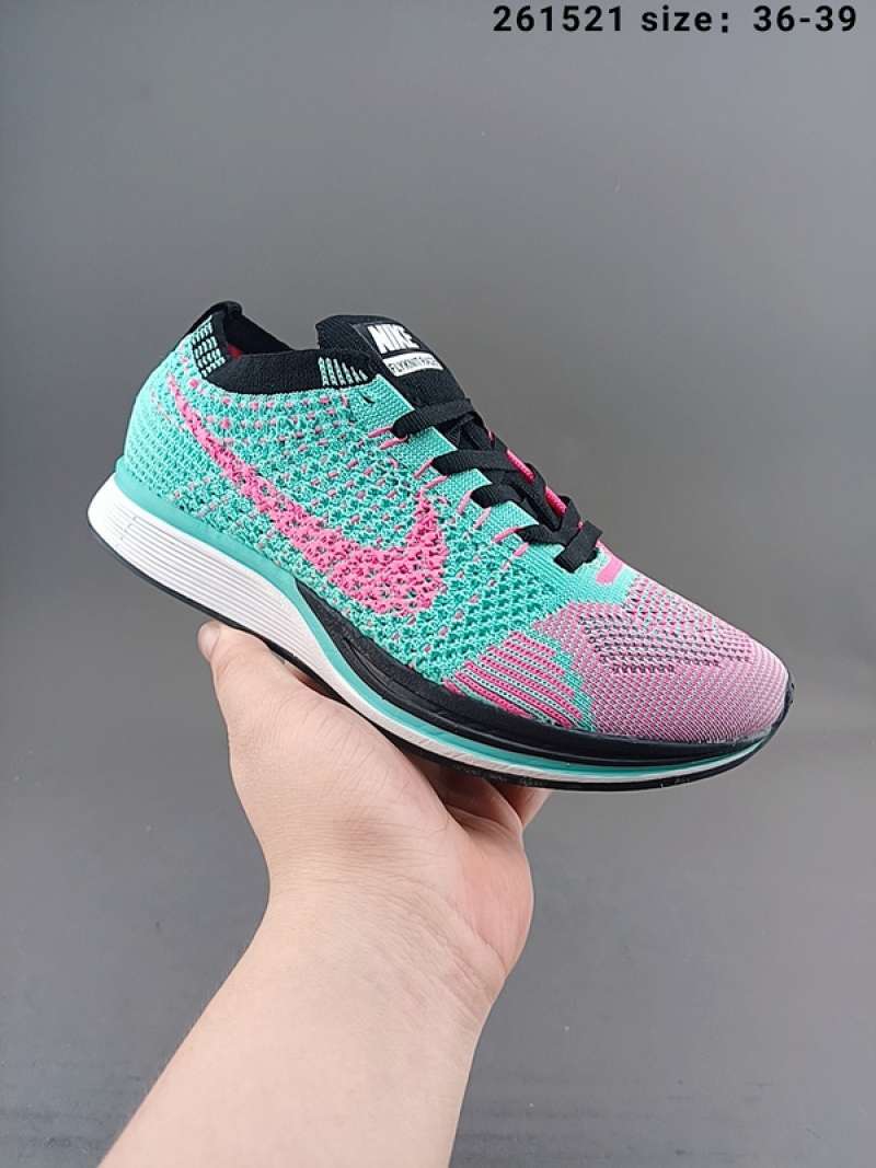 nike running flyknit racer