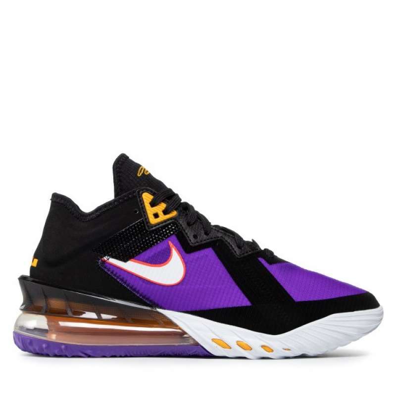 Sepatu basket shop nike lebron