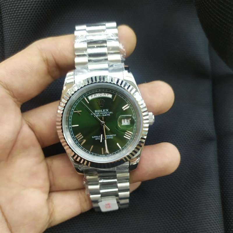 Harga jam rolex best sale oyster perpetual day date
