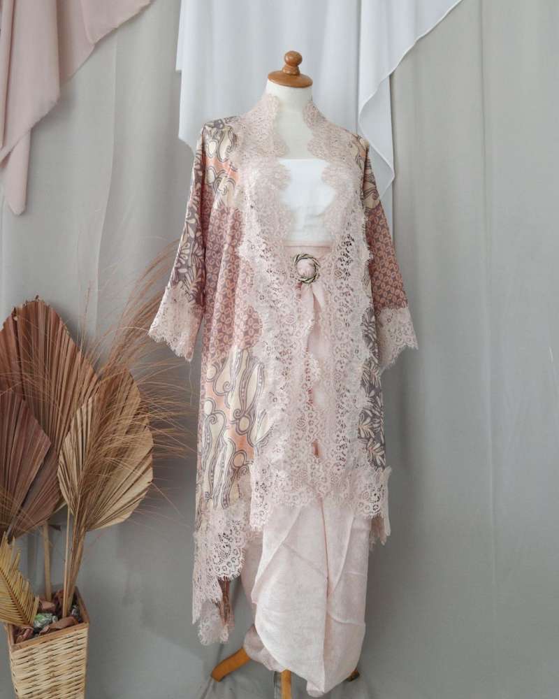 Jual Outer Lace Set Rok Kebaya Bahan Viscose Semi Sutera Di Seller Excaltan Shop Karang Anyar Kota Jakarta Pusat Blibli