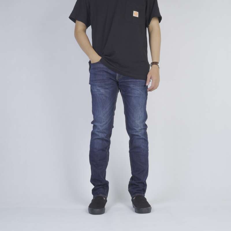 Promo jeans store levis