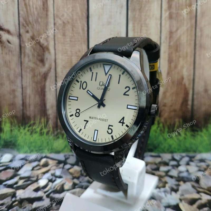 Jam q&q analog sale