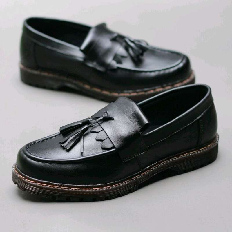 Docmart hot sale slip on