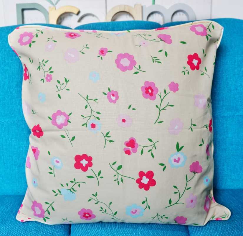 Jual Shafiyyah Sarban Sarung Bantal Sofa 40x40 Motif 06 Kuning Online Februari 2021 Blibli Sarung bantal sofa kursi tamu ukuran 40x40 cm motif lucu untuk dekorasi rumah murah mewah unik karakter kartun warna warni standar katun cantik imut. blibli