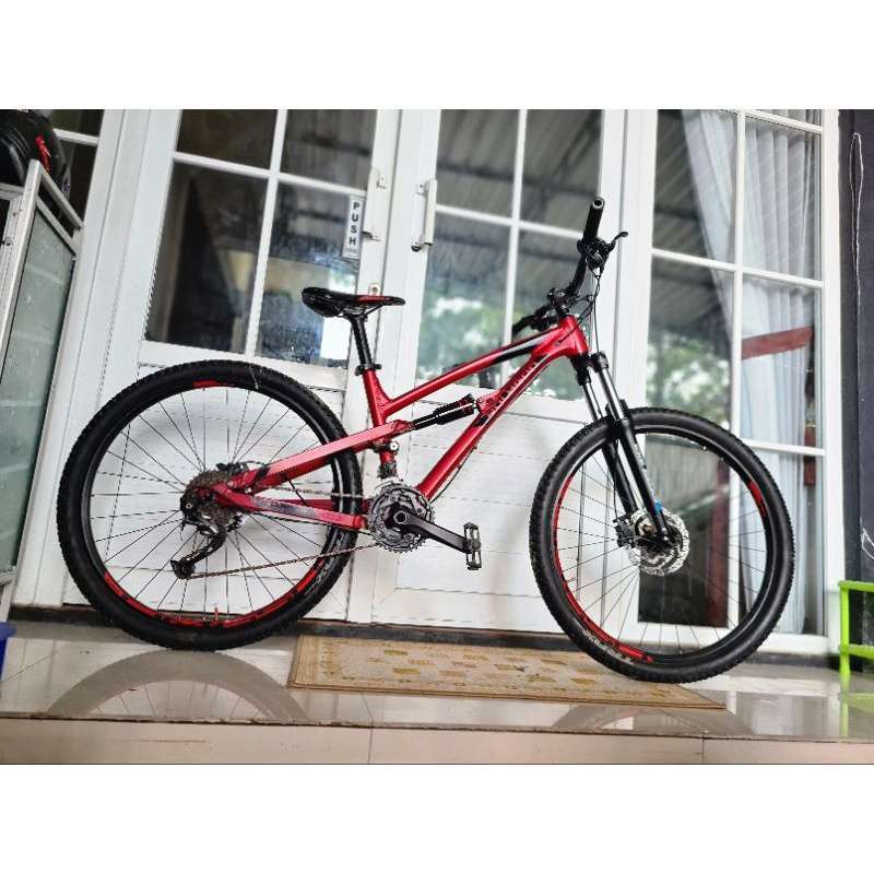 Polygon siskiu outlet d5 size s