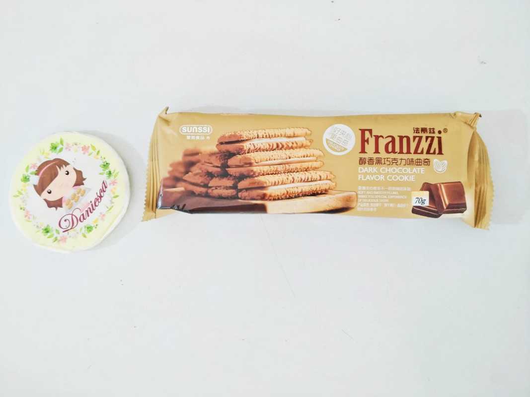 Xotinim bilan haqiqiy uy qurilishi anal jinsiy aloqa