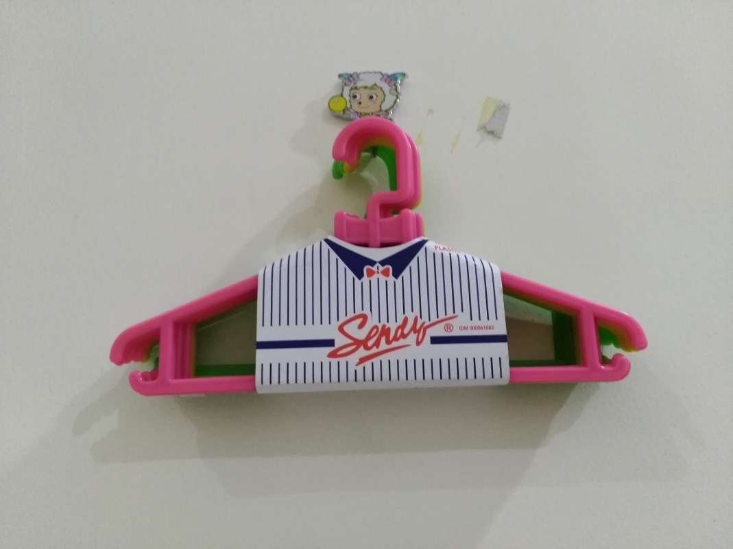 Jual Hanger Gantungan Baju Plastik Sendy Warna Warni Kecil 12bj Online Februari 2021 Blibli Beli headset hanger online berkualitas dengan harga murah terbaru 2020 di tokopedia! hanger gantungan baju plastik sendy warna warni kecil 12bj