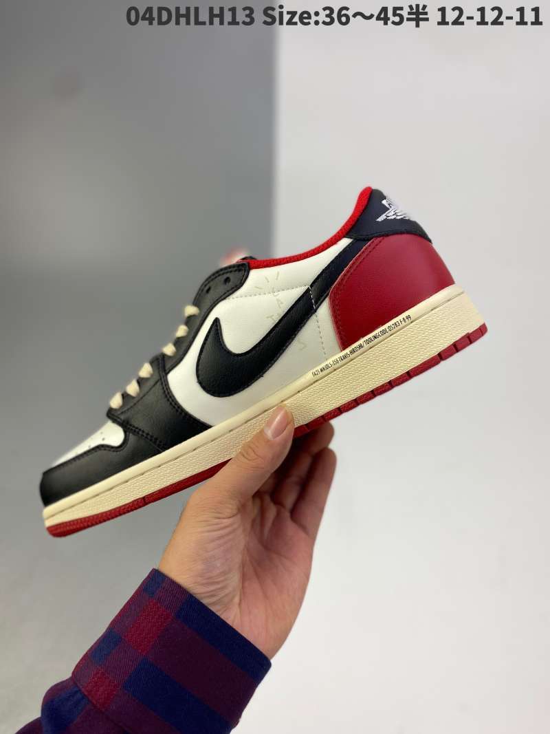 Jual Travis Scott x NIKE AIR Jordan aj1 low QX barb TS co branded low top  board shoes reverse barb highlights Running sneakers Basketball shoes - 45  di Seller Li Chunmei Shop -