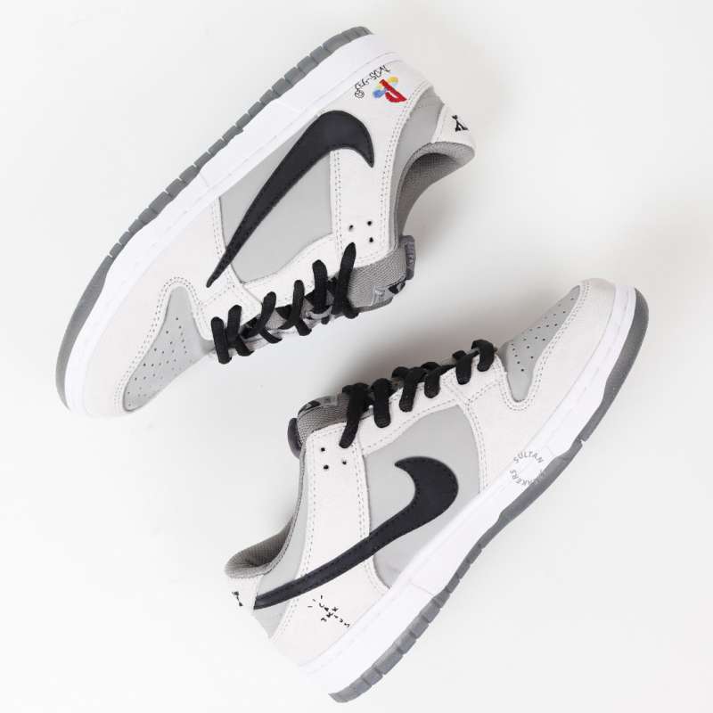 NIKE SB DUNK LOW x TRAVIS SCOTT x PLAYSTATION – SNKRS UA | Premium Sneakers.