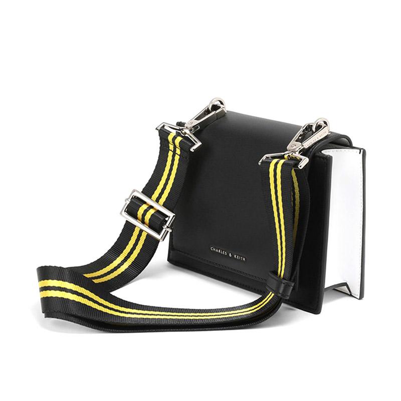 charles and keith sling bag 2019