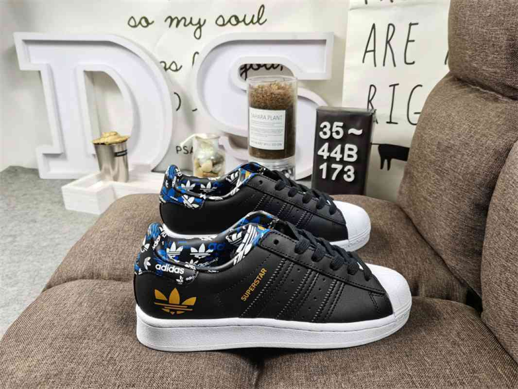Jual Adidas Superstar Men Women Sports Outdoor Activities Running Shoes  AU16 - 42 di Seller NO.1 Sneaker - | Blibli