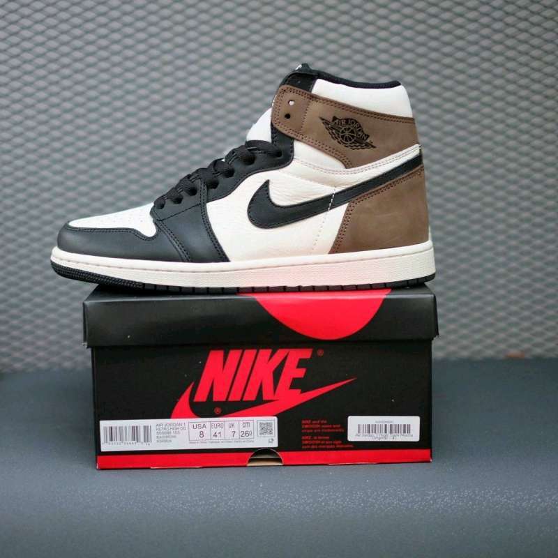 dark mocha jordan 1 mid