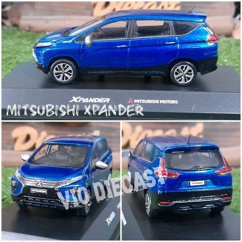 Diecast xpander discount