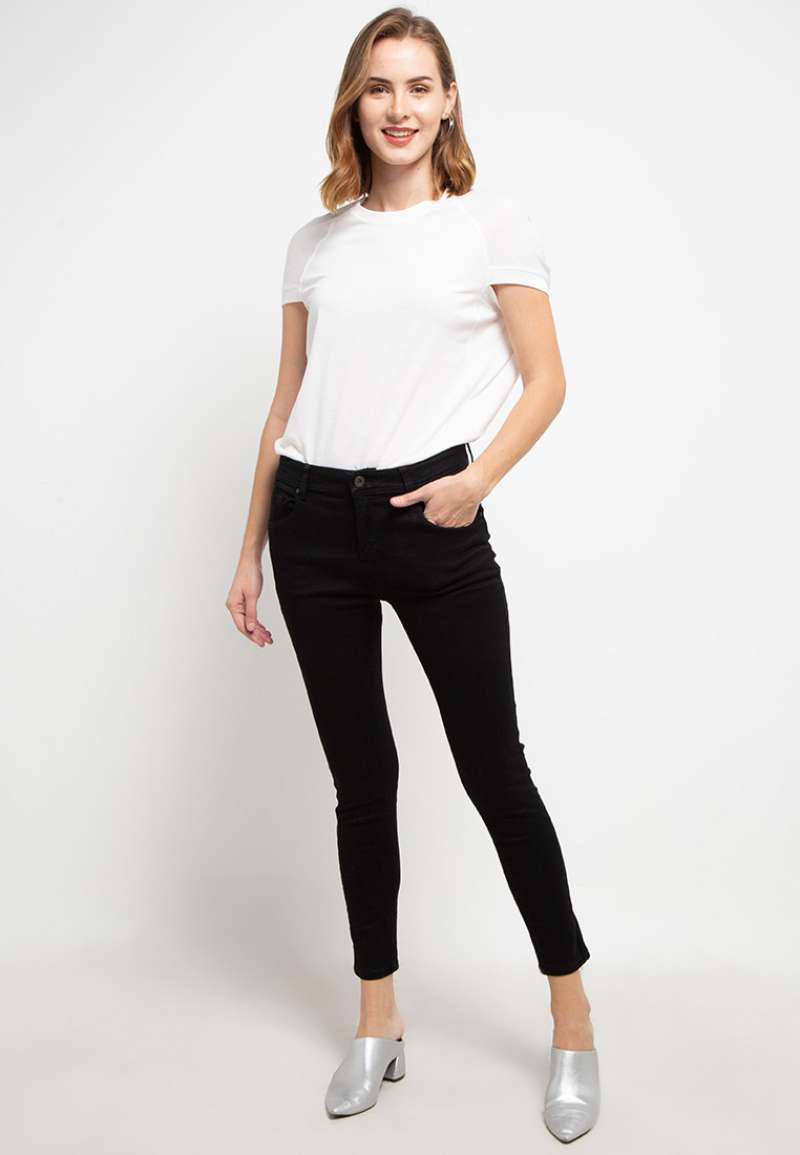 Promo TRIPLE Ladies Celana Jeans 