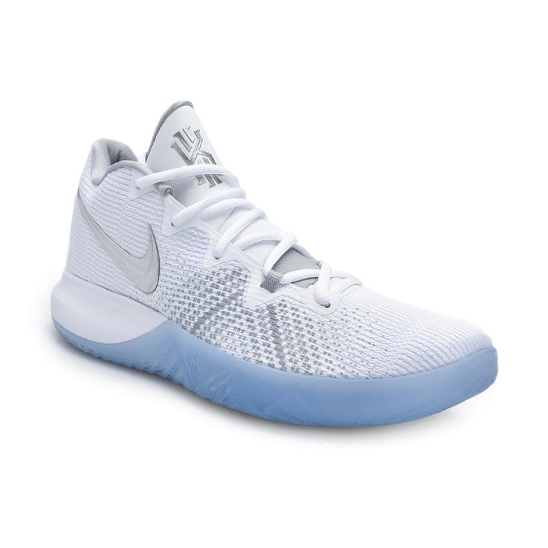harga kyrie flytrap