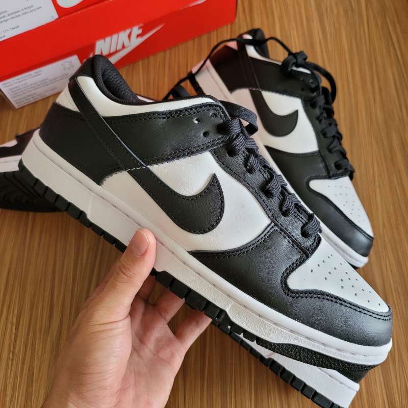 Jual Dunk Low Black White Panda || unc university red blue syracuse di  Seller Forbes Kicks - Kab. Tangerang, Banten | Blibli