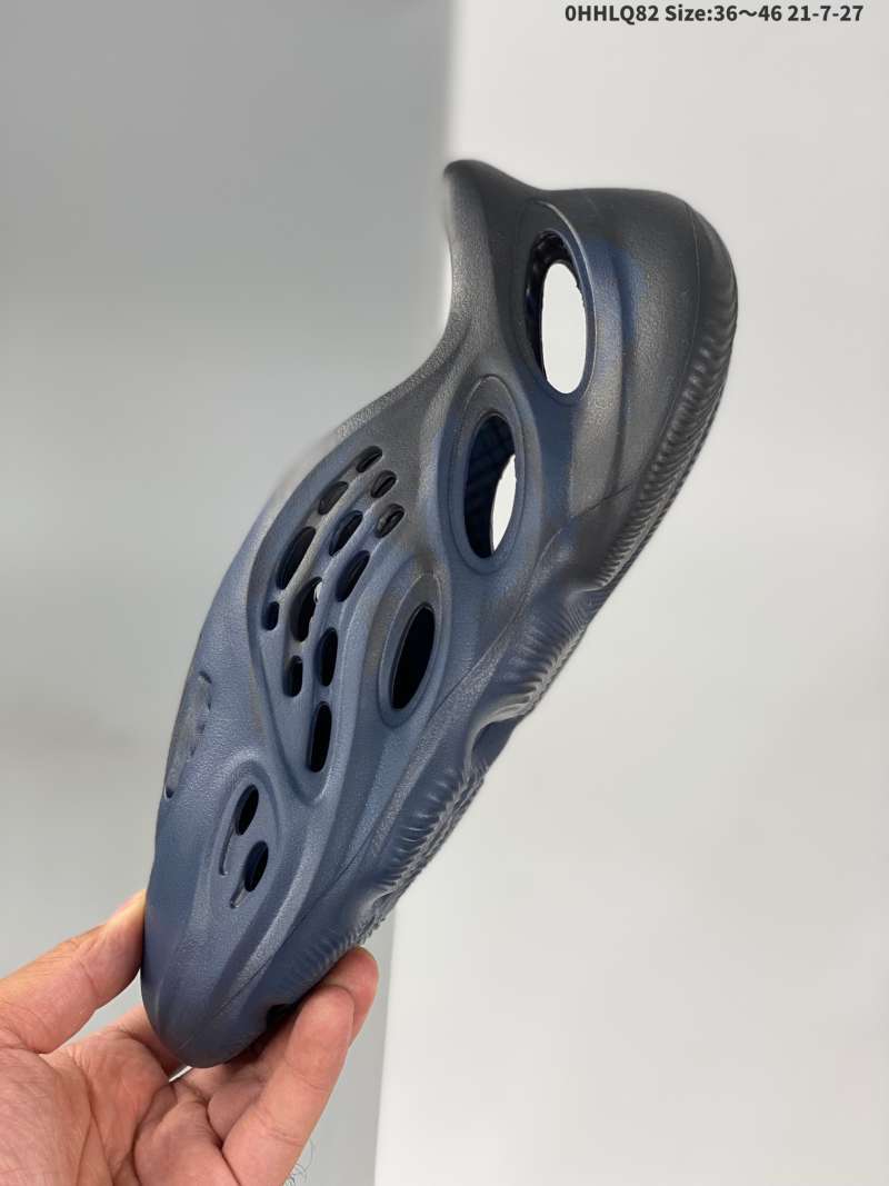 yeezy shoes holes