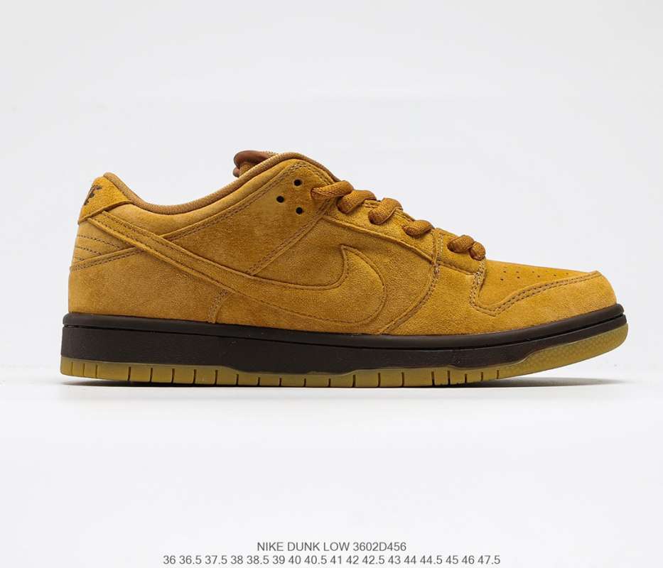 nike dunks mocha