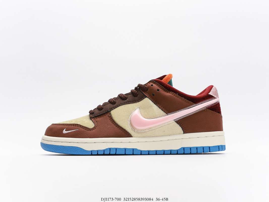 nike dunk low chocolate