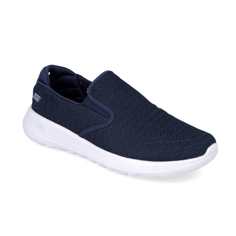 Sepatu go walk store