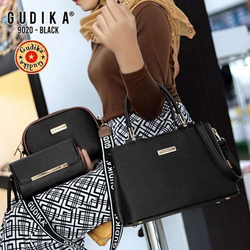 Jual Tas Handbag Wanita Fendi Model Premium Original Terbaru Harga Murah Desember 2024