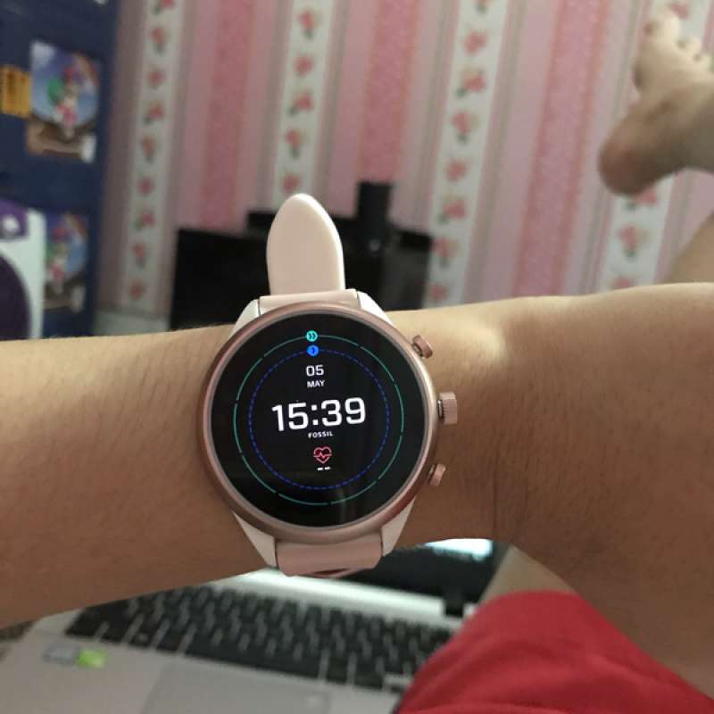 Fossil smartwatch hotsell sport gen 4