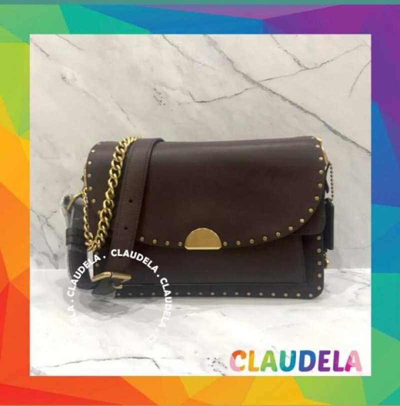 Coach dreamer shoulder bag with rivets hotsell
