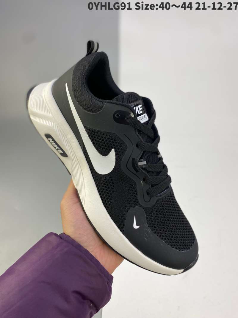 running shoes 12 size