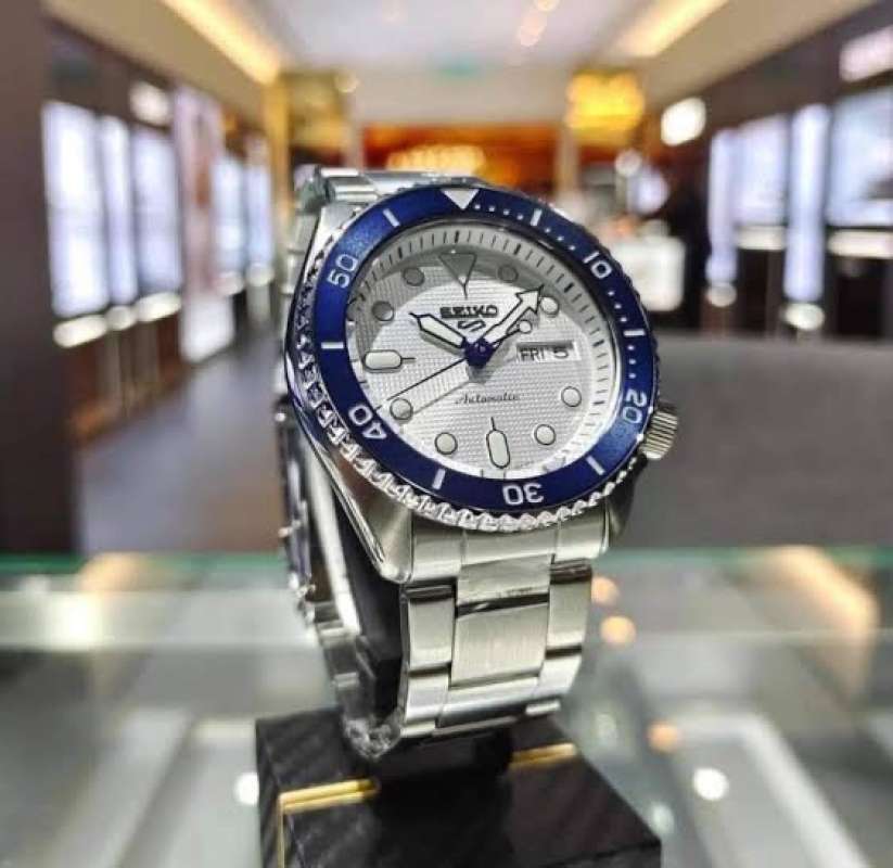 Jual Seiko 5 Sport SRPG47K1 Original Limited Edition di Seller AW  Motorsport - Kota Surabaya, Jawa Timur | Blibli