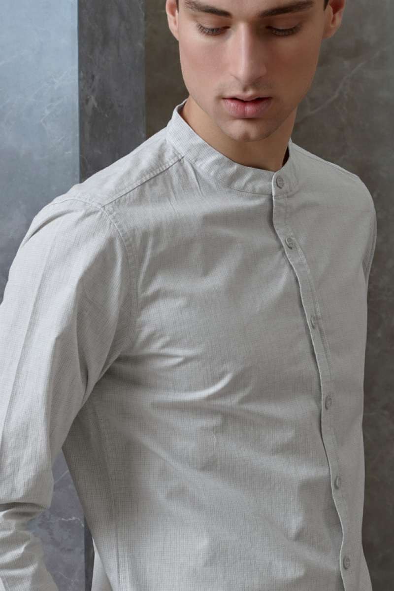 Jual WHITE BASIC MANDARIN COLLAR SHIRT 